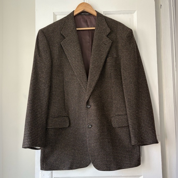 Made In Italy Wool/Cashmere Checkered Blazer​ - Picture 14 of 15